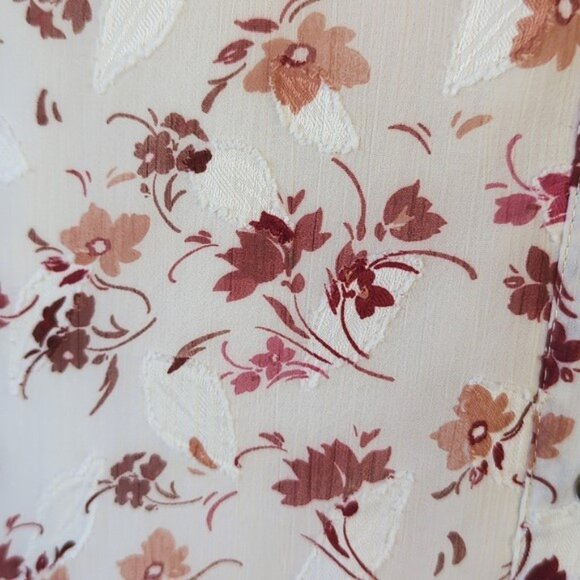 Fred David 2X Button Down Lined Chiffon Floral Blouse - Picture 2 of 5